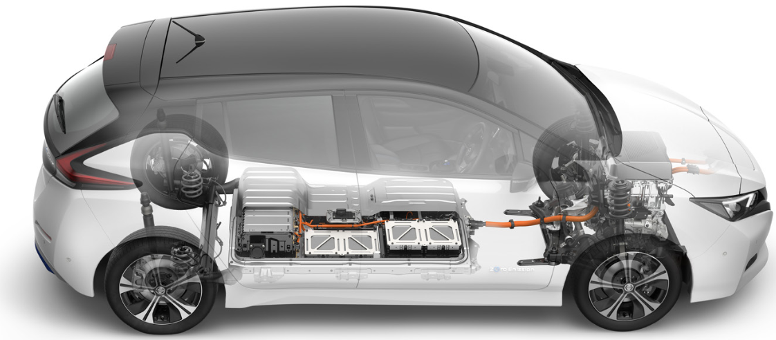 By placing the battery and other heavy items close to the center of gravity, the yaw moment of inertia has been reduced compared to front-engine vehicles for improved stability and smoother cornering.